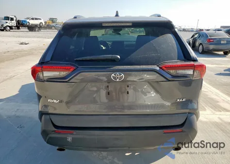 2021 Toyota Rav4 Xle Premium from USA, damaged, VIN 2T3C1RFV0MC096149